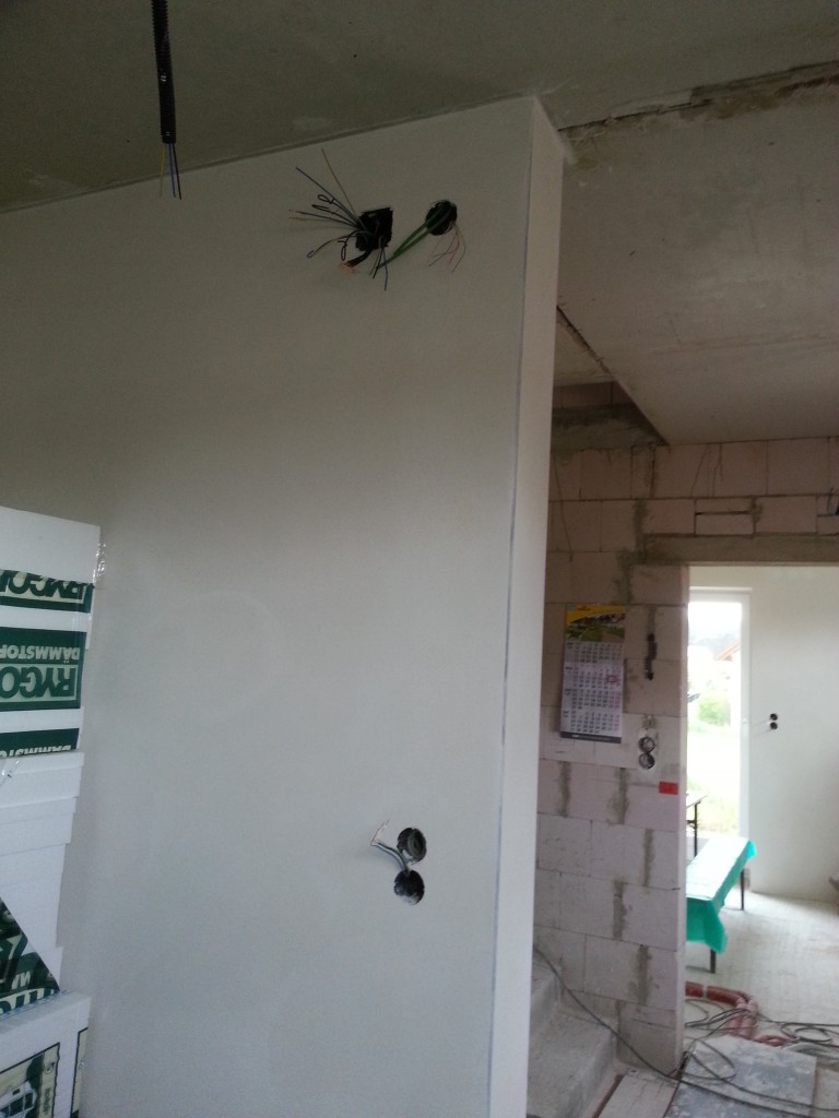 Konterlattung und Lüftungsrohre | unser Hausbau – festgehalten im Blog